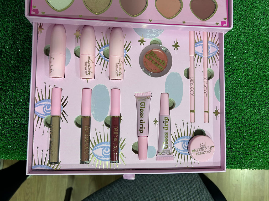 Paleta maquillaje Kevin&Coco